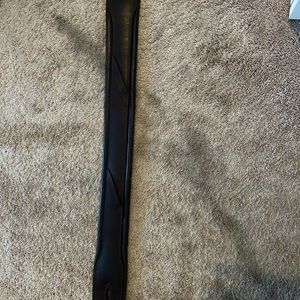 Used 52 inch weaver leather girth
